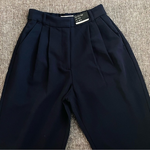 Abercrombie & Fitch Sloane Tailored Pants | Ultra High Rise Wide Leg | Navy 2S - Picture 9 of 13